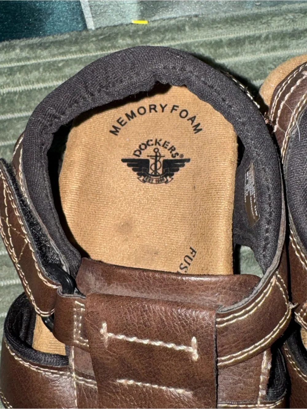Dockers Men's Brown Leather Fisherman-Style Sandals
